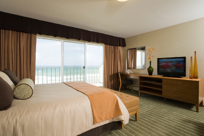 The Coho's Oceanfront Suites