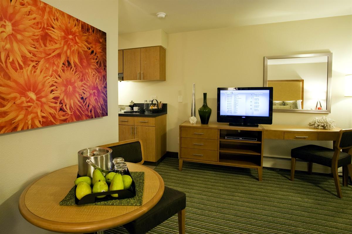Fully Stocked Kitchenette